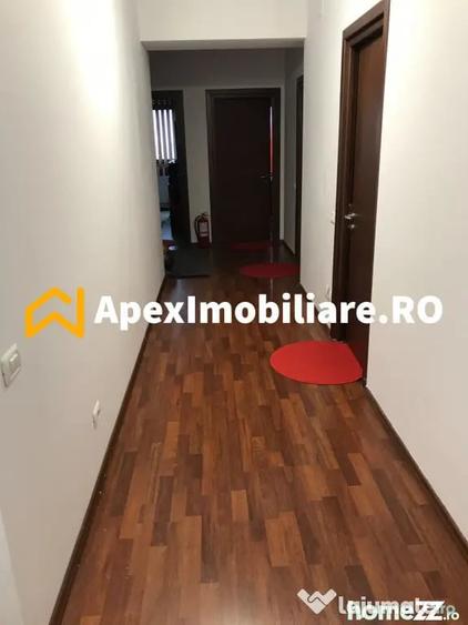Apartament cu 3 camere decomandat, mobilat în Baba Novac