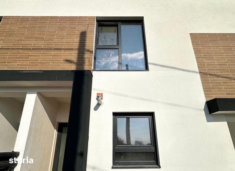 Apartament cu 3 camere în Bucium