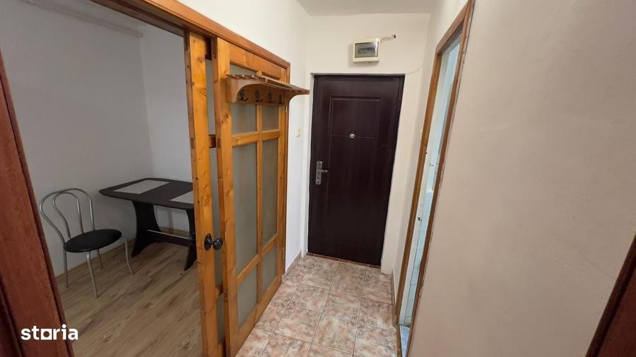 Apartament cu 2 camere decomandat în Florești