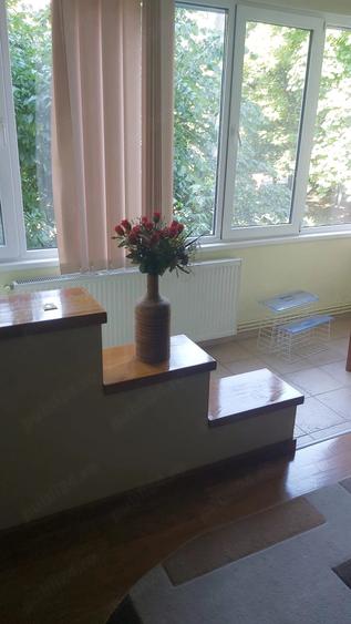 Apartament cu 3 camere decomandat în Șagului