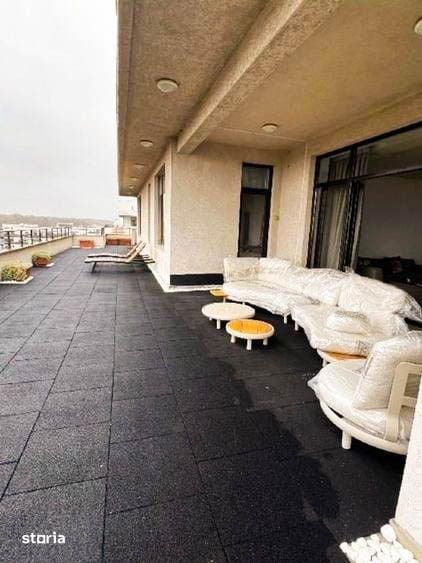 Apartament cu 4 camere în Nord