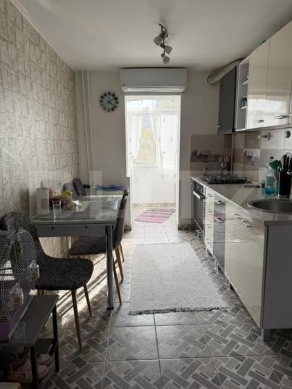 Apartament cu 2 camere decomandat, mobilat în Lipovei