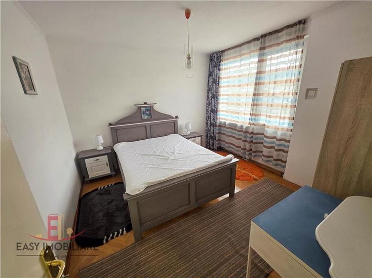 Apartament cu 2 camere semidecomandat în Cornișa