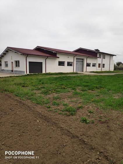 Casă cu 4 camere în Humulești