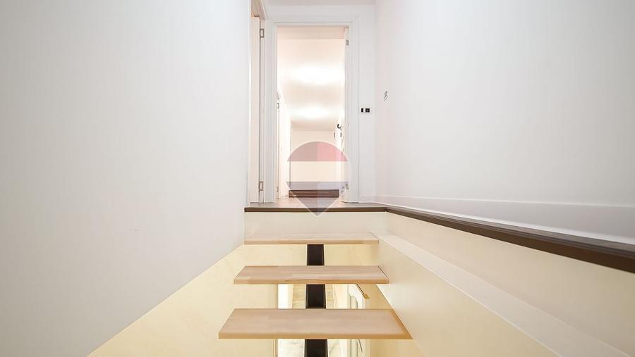 Apartament cu 3 camere decomandat în Bod