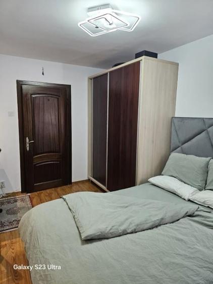 Apartament cu 3 camere decomandat în Basarabia