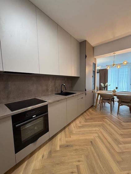 Apartament cu 4 camere în Pipera