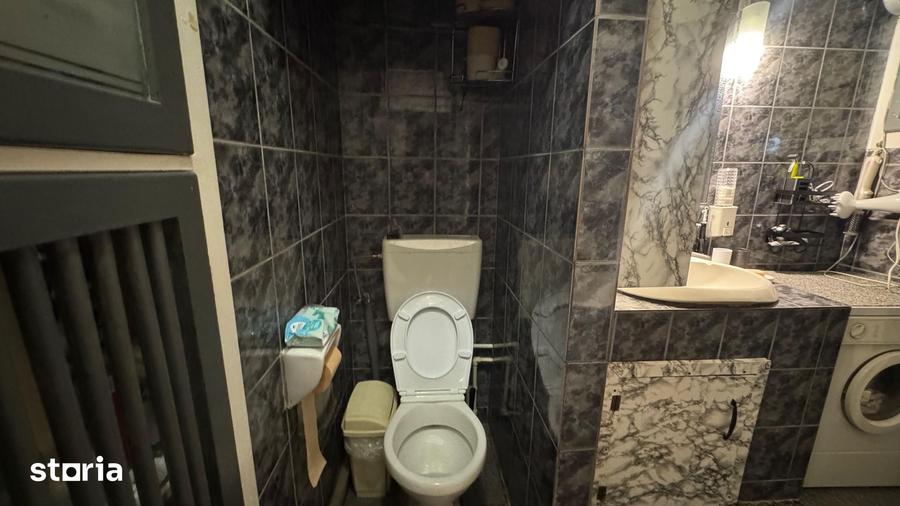 Apartament cu 4 camere semidecomandat în Elisabetin