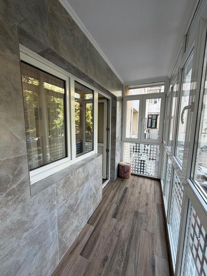 Apartament cu 3 camere decomandat în Liteni