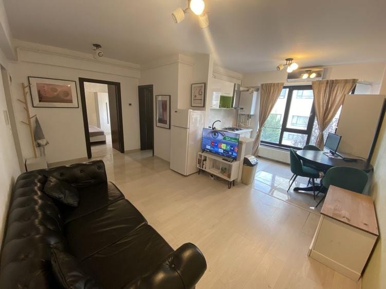 Apartament cu 2 camere semidecomandat în Copou