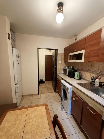 Apartament cu 2 camere semidecomandat în Galata