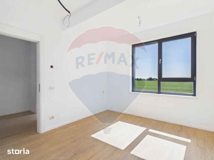 Casă cu 4 camere cu Teren 271 Mp în Moara Vlăsiei