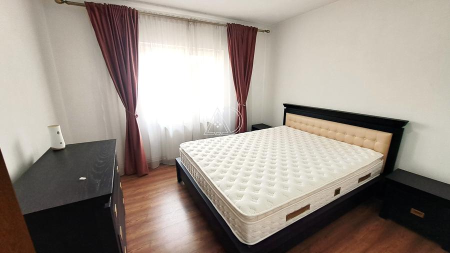 Apartament cu 2 camere decomandat în Ultracentral