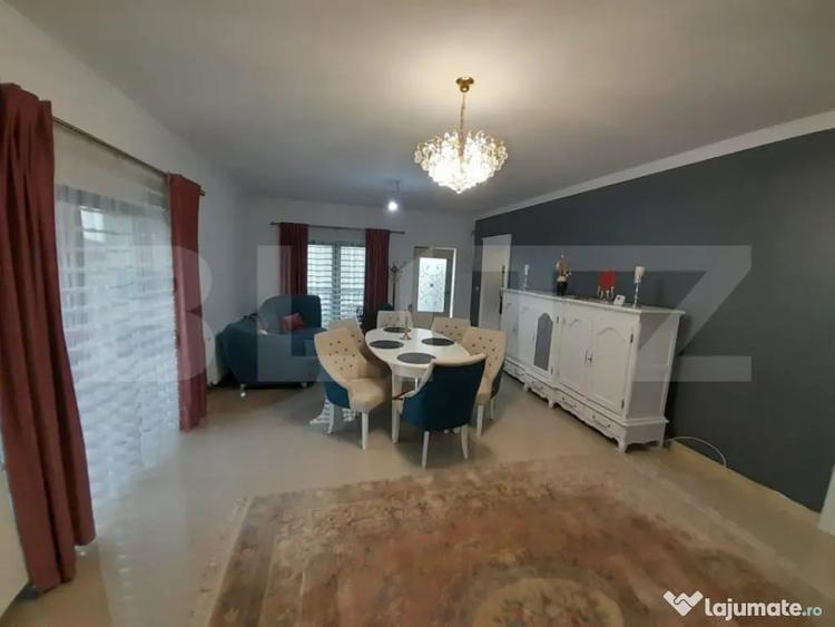 Casă cu 5 camere cu Teren 437 Mp în Central