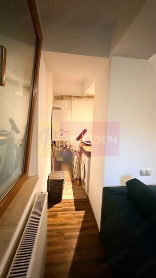 Apartament cu 2 camere semidecomandat, mobilat în Dristor