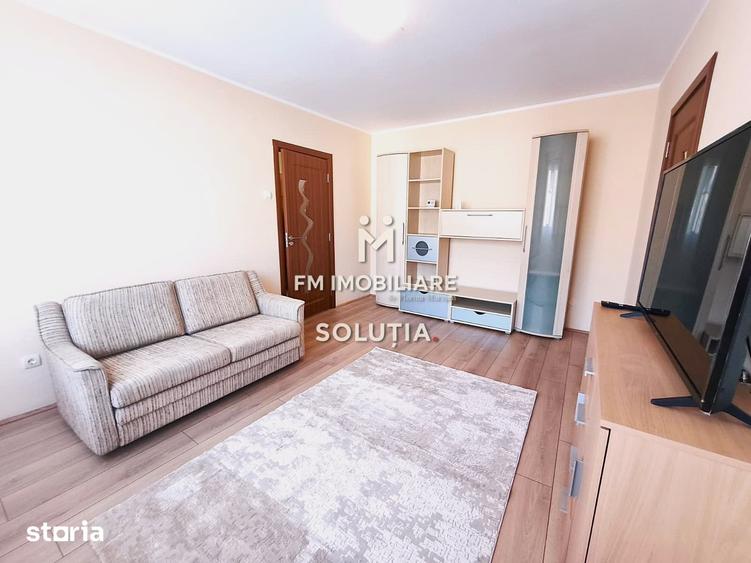Apartament cu 2 camere semidecomandat în Central