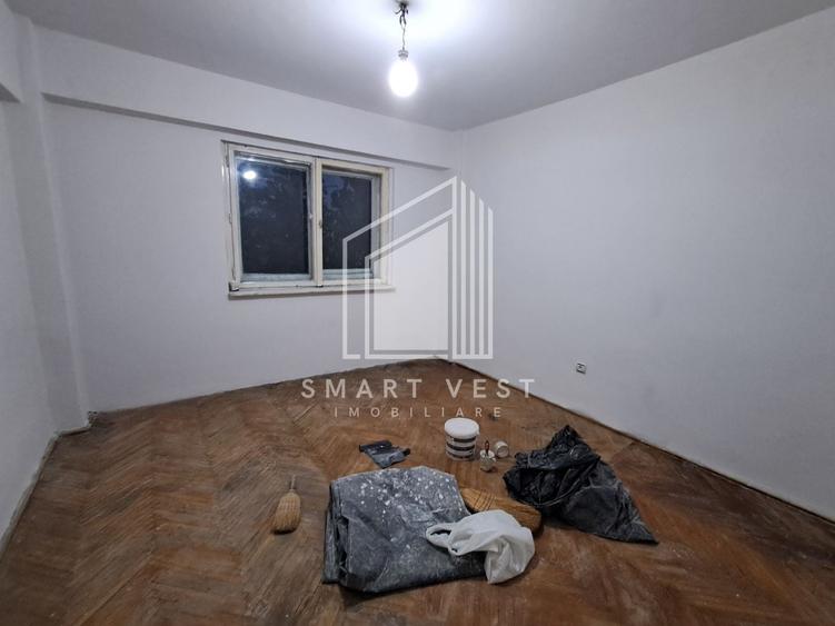 Apartament cu 4 camere în Micro 16