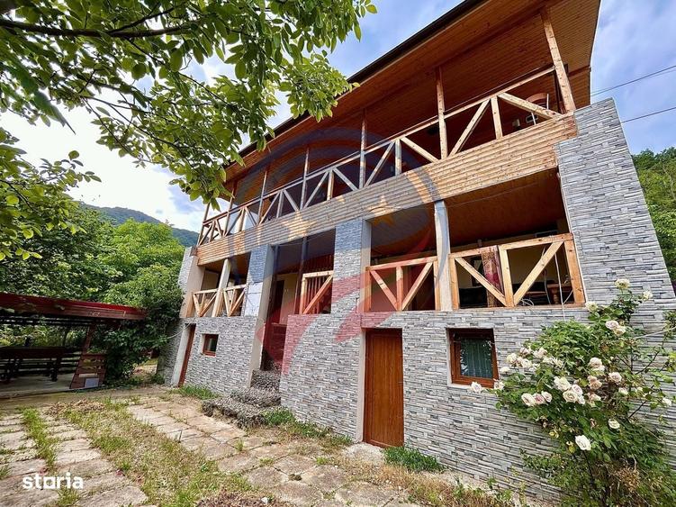 Casă cu 4 camere în Marga