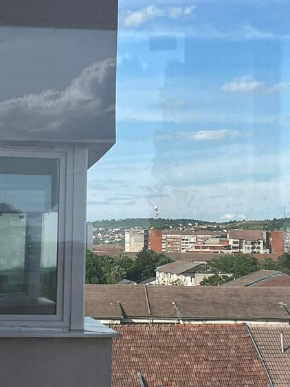 Apartamentt C-t 2 camere+ sufragerien, etaj 7, Sovata , Decebal-Dacia, Oradea. - 17