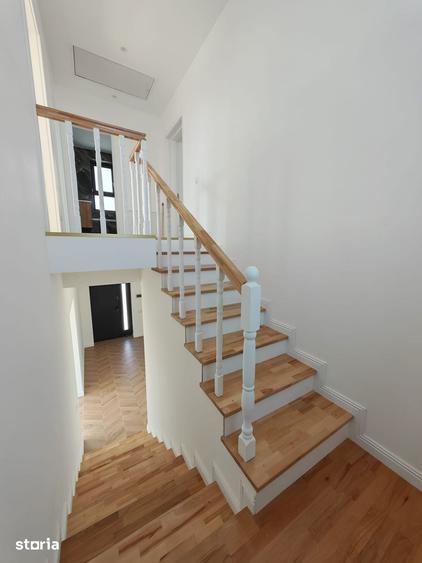 Casă cu 4 camere cu Teren 450 Mp în Cernica