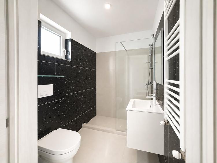 Apartament cu 2 camere decomandat în Năvodari