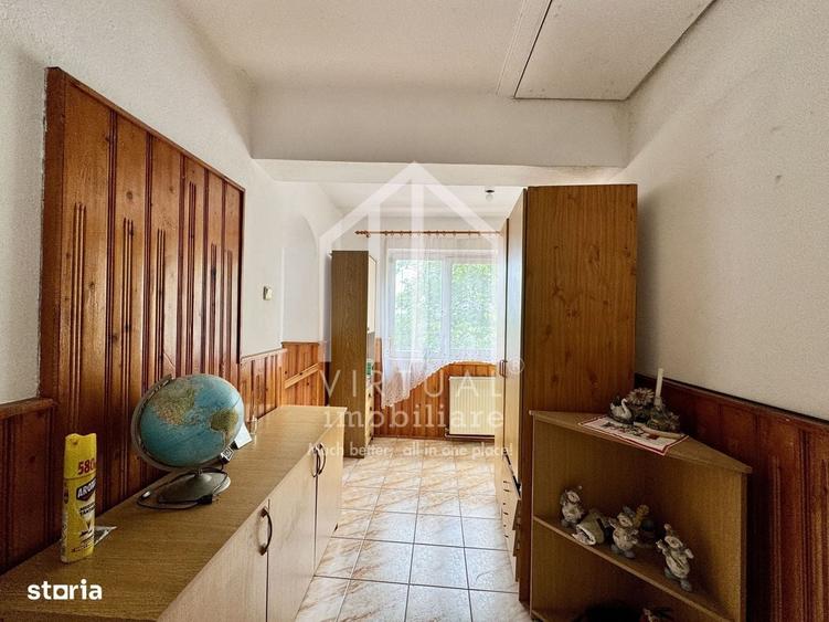 Casă cu 3 camere în Prislop