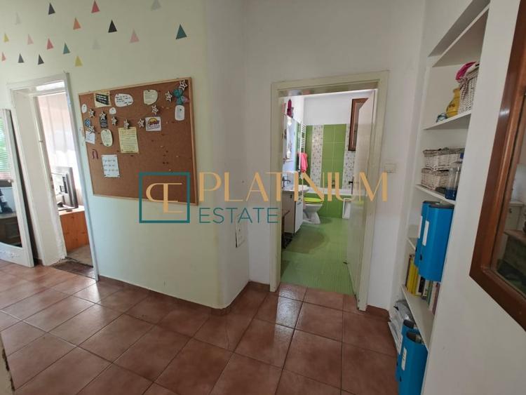 Casă individuală cu 3 camere cu Canalizare în Girocului