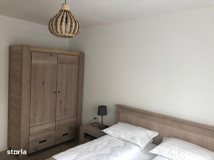 Apartament cu 2 camere, mobilat în Tractorul