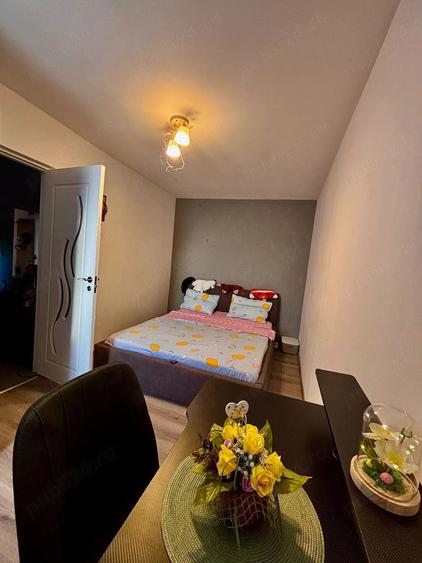Apartament cu 2 camere semidecomandat în Km 4