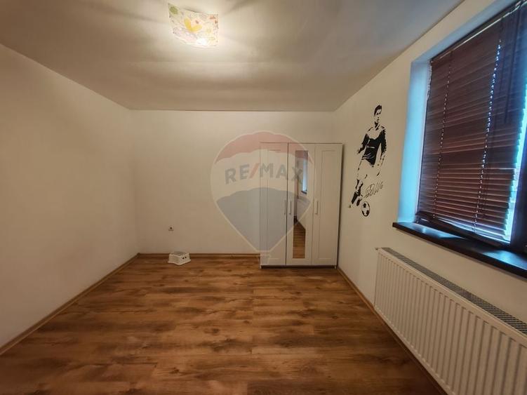 Casă cu 4 camere + curte - Irish Villa Domnesti - 13