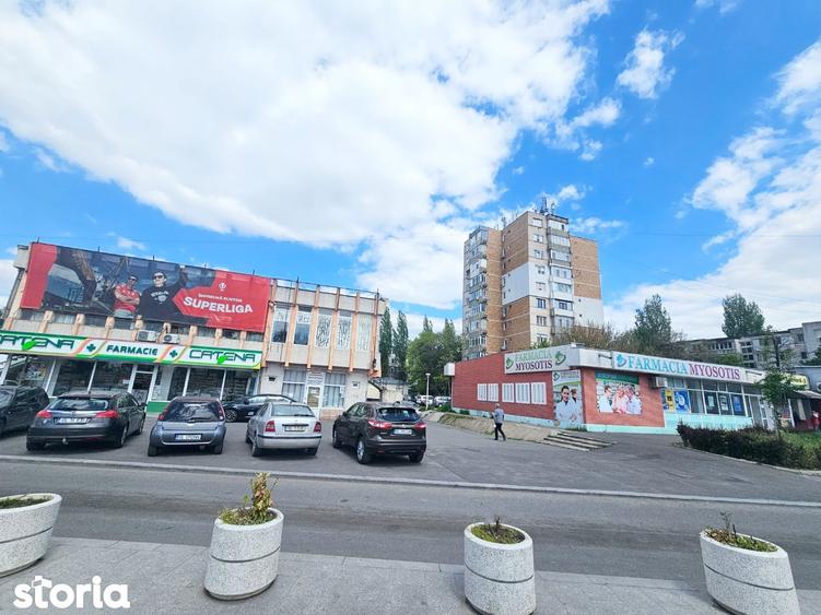 Apartament cu 2 camere decomandat, mobilat în Micro 40