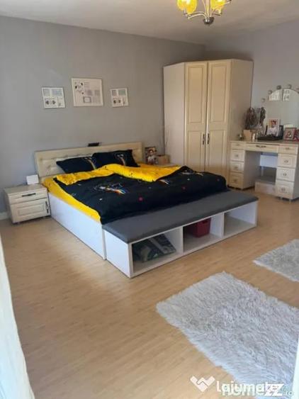 Apartament cu 2 camere decomandat în Siret