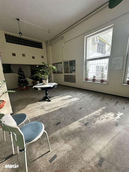 Apartament cu 2 camere, mobilat în Romană