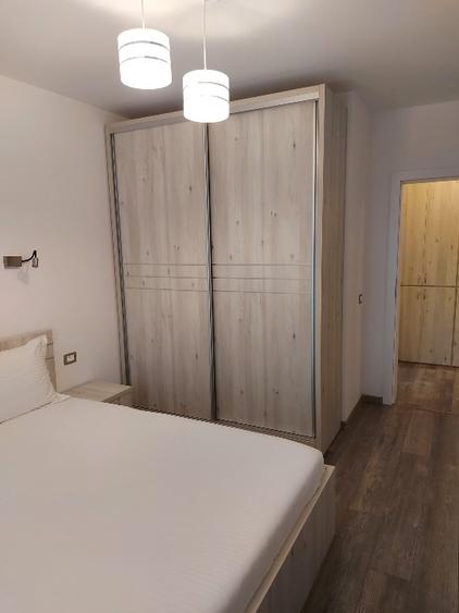 Apartament cu 2 camere decomandat, mobilat în Tomis Nord