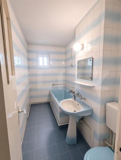 Apartament cu 2 camere semidecomandat, mobilat în Gojdu