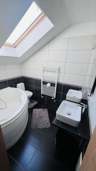 Casă cu 4 camere cu Teren 500 Mp în Beba Veche