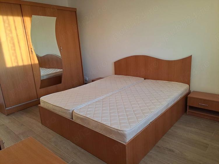 Apartament cu 3 camere semidecomandat în Șagului
