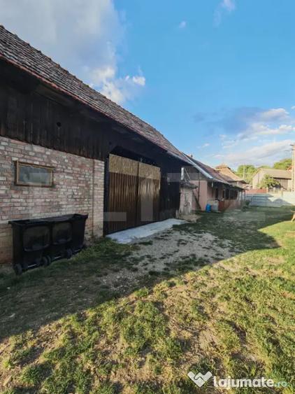 Casă cu 3 camere cu Teren 1824 Mp în Bădeni