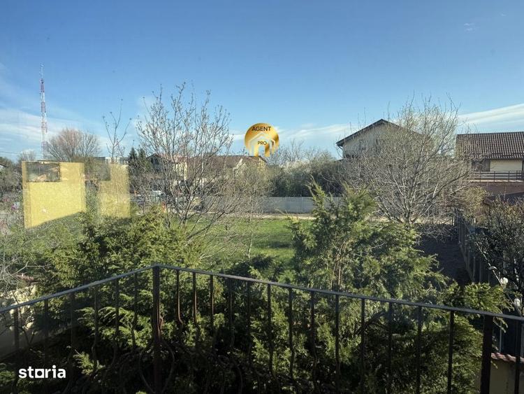 Casă cu 5 camere cu Teren 500 Mp în Central