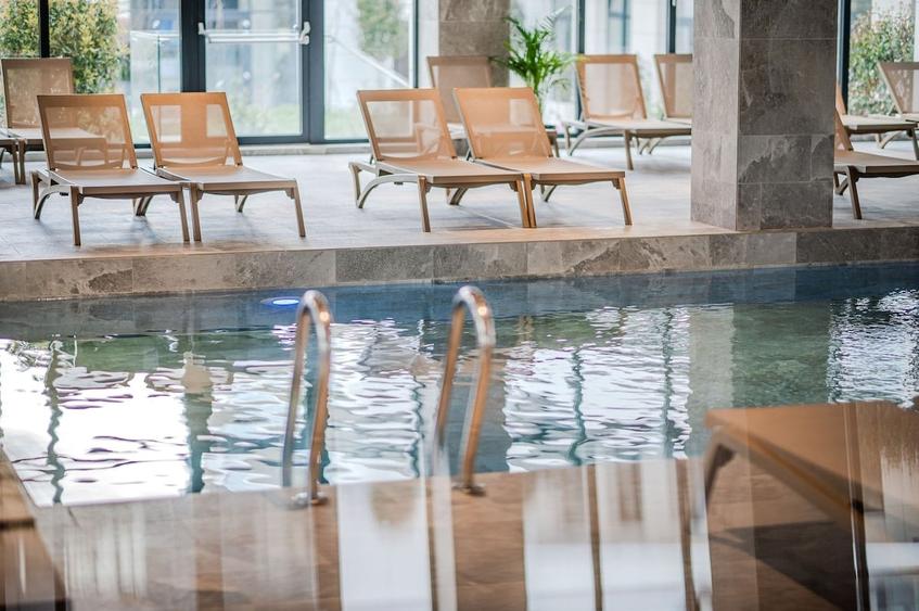 Apartament cu 2 camere decomandat în Mamaia-Sat