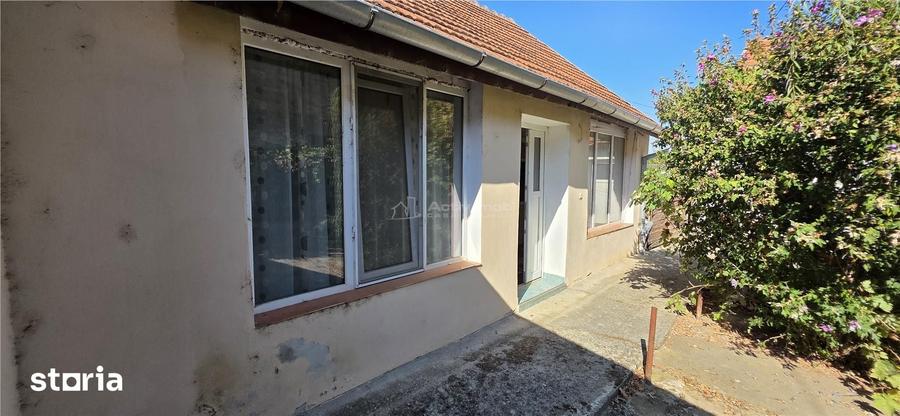Casă cu 4 camere cu Teren 464 Mp în Central
