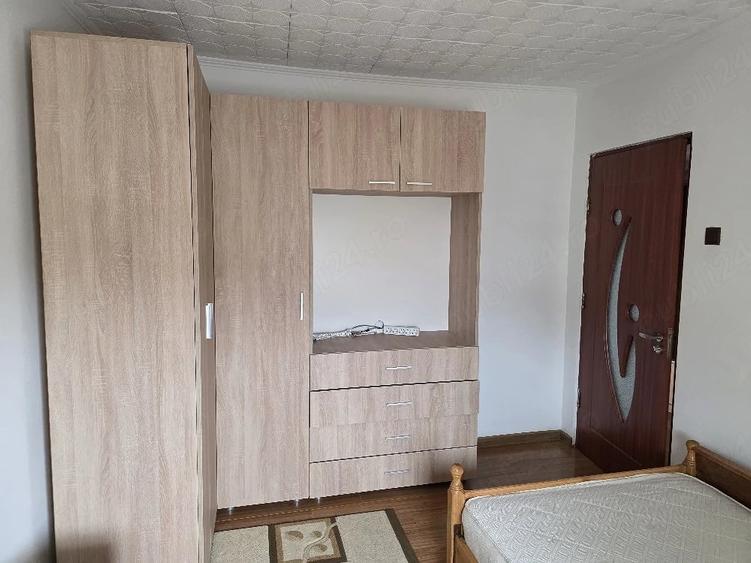 Apartament cu 2 camere decomandat în Exterior Vest