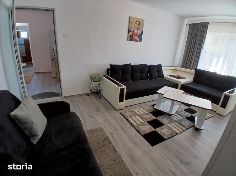 Apartament cu 2 camere decomandat în Est