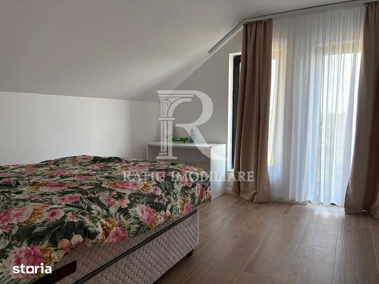 Casă cu 6 camere cu Teren 700 Mp în Central