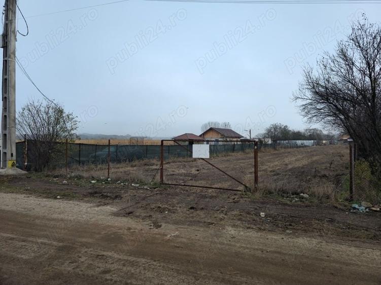 Teren de 1250 mp, în Nanov