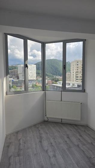 Apartament cu 2 camere decomandat în Centrul Civic