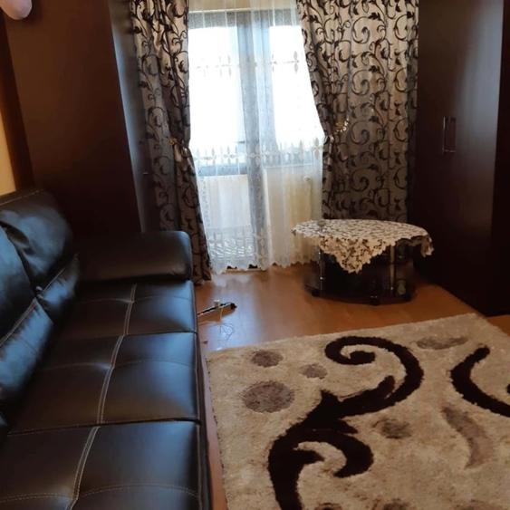 Apartament cu 2 camere decomandat, mobilat în Nord-Est