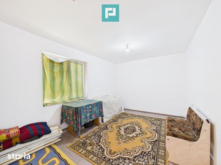 Casă cu 5 camere cu Teren 860 Mp în Dudeștii Noi