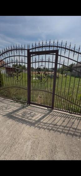 Teren Construcții intravilan de 2500 mp, în Bretea Mureșană