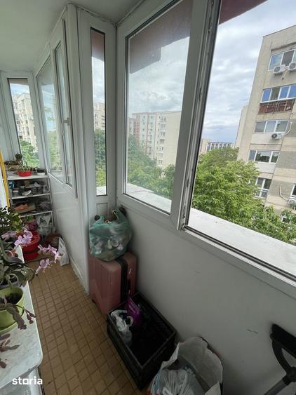 Apartament cu 3 camere decomandat, mobilat în 13 Septembrie